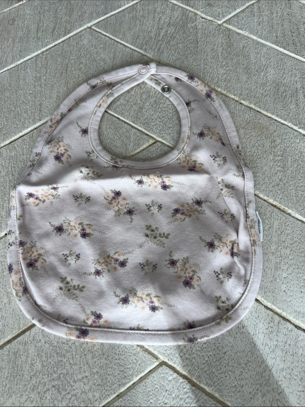 Jamie Kay sweetpea floral bib EUC